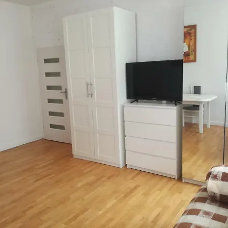 Apartament 100 M2 Kolobrzeg-podczele Apartment *